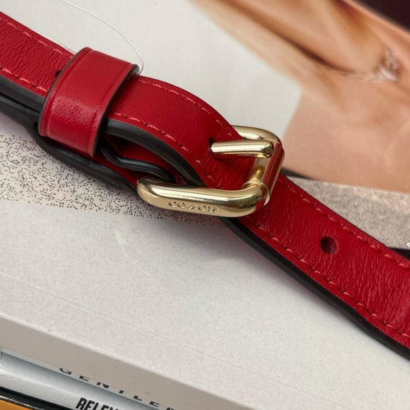 (new+card) Coach Morgan crossbody adjustable strap bag red size 7.25 x 5.25 inch - Picture 5 of 13